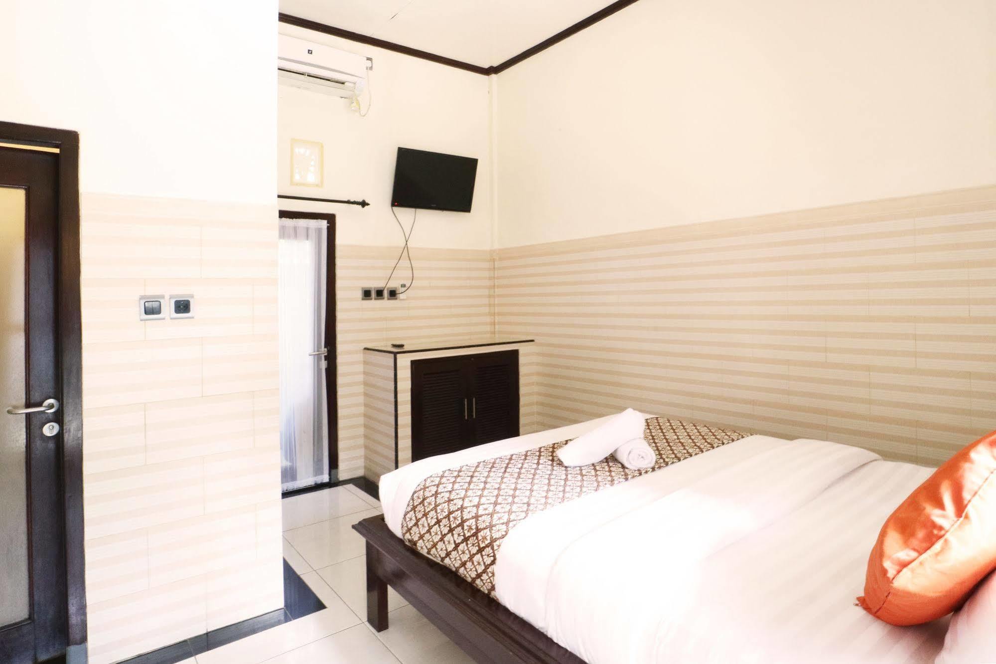 Oyo 91925 Ijo Eco Lodge Hotel Mengwi Dış mekan fotoğraf
