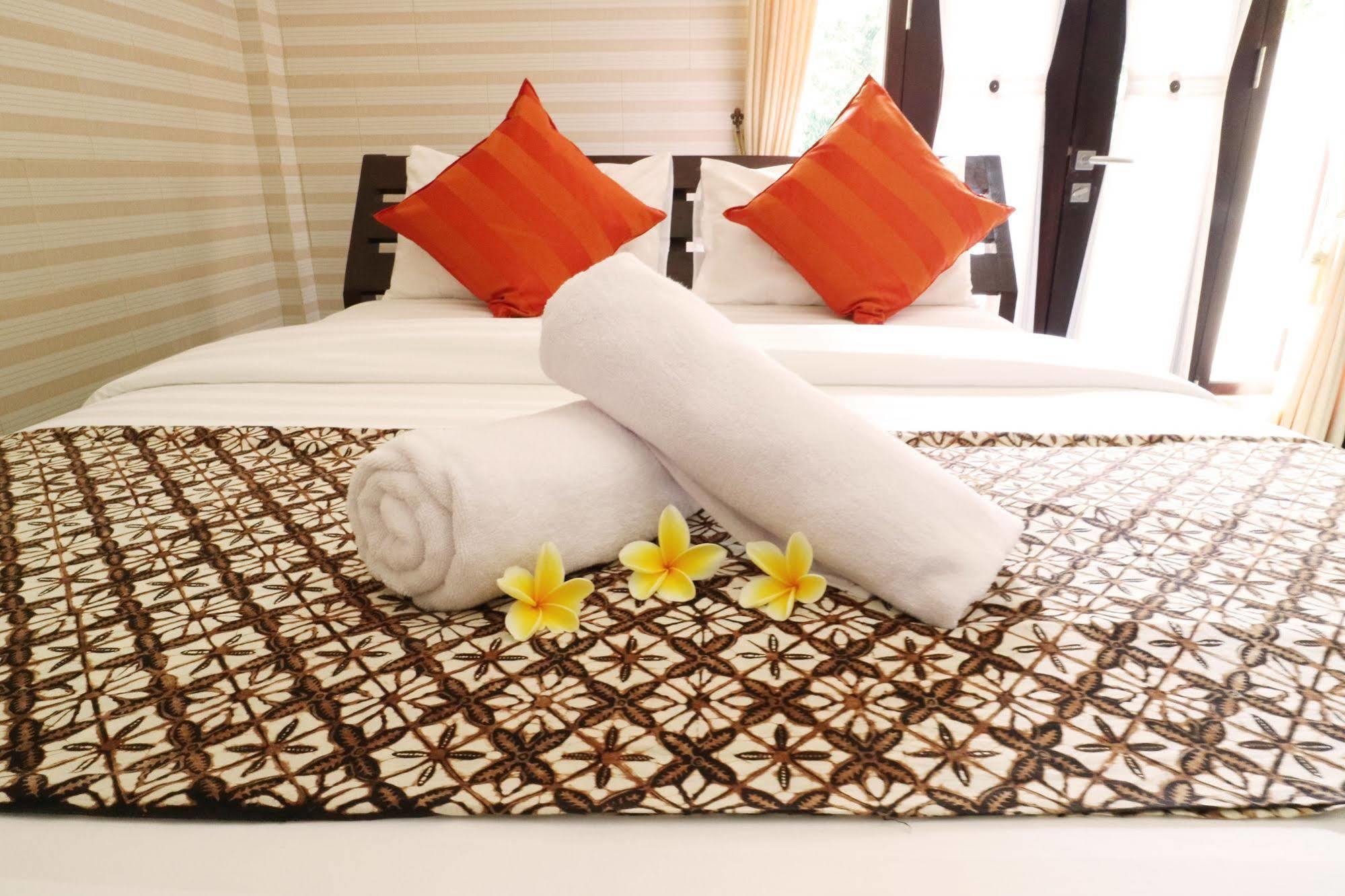 Oyo 91925 Ijo Eco Lodge Hotel Mengwi Dış mekan fotoğraf